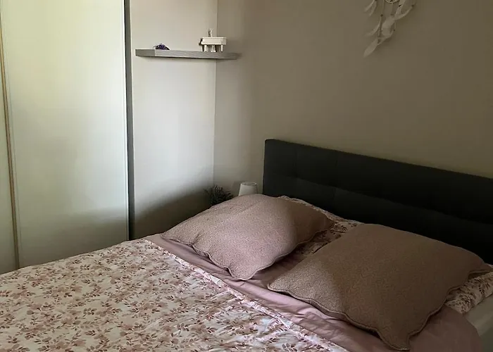 Chaleureux Netflix Parking Prive Apartmán